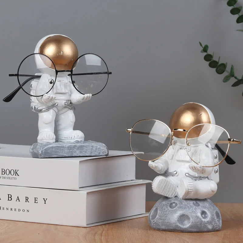 Cute Astronaut Figurines Glasses Holder